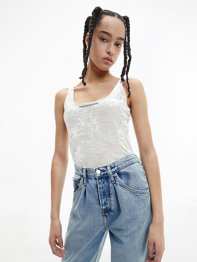 Calvin Klein Ruhák HU354878 | Calvin Klein Crushed Velvet Női Trikó Fehér